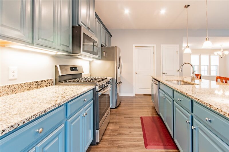 123 Burnside Dr — photo 8