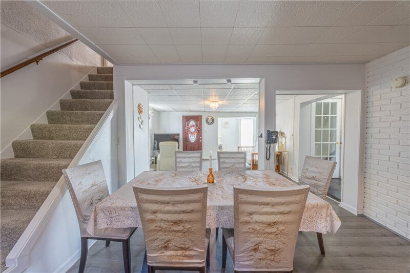 388 Derrick Ave — photo 8