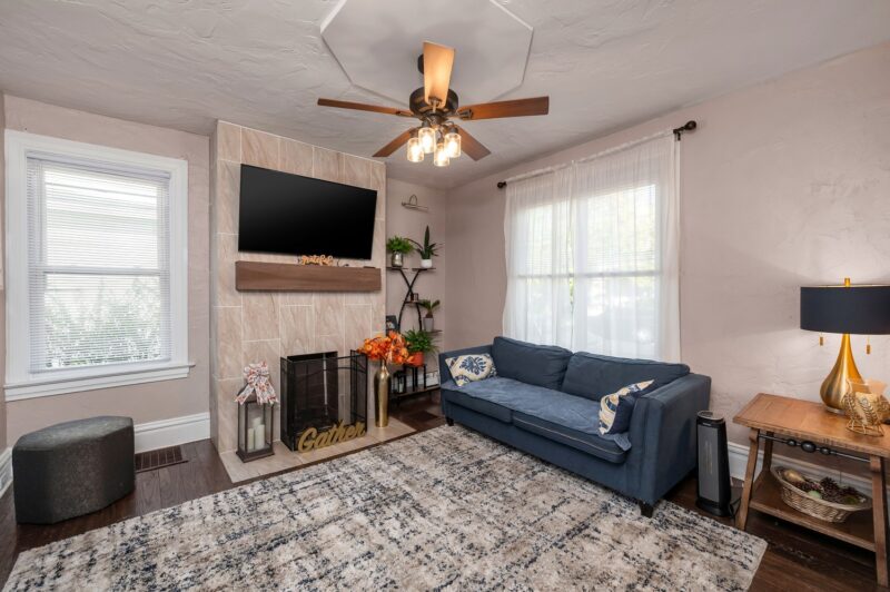 405 Eau Claire STREET — photo 8