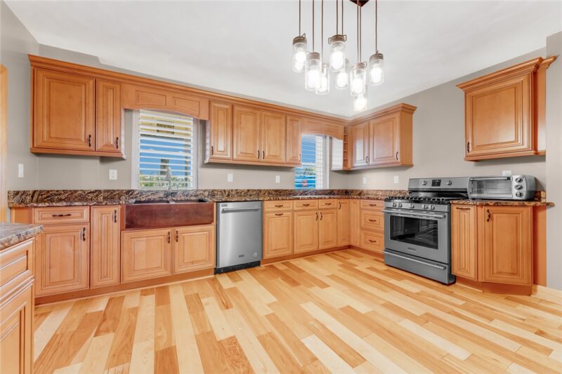 263 Goodwin Road — photo 8