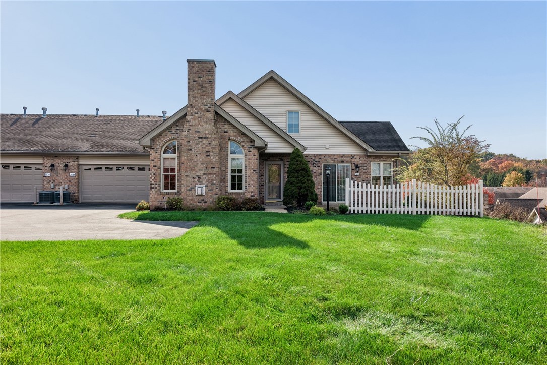 2531 Red Oak Court — photo 1