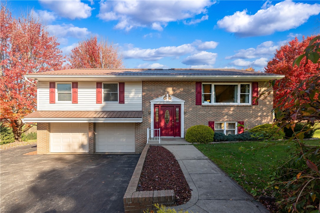 133 Hannahstown Rd — photo 1