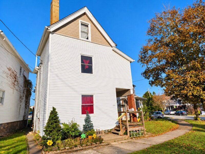 286 Sherman Ave — photo 2