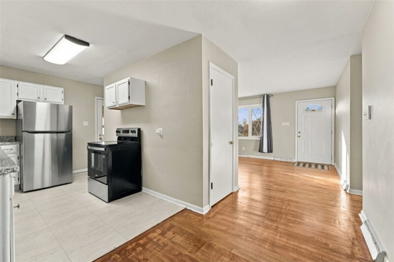 4612 Sardis Rd — photo 3