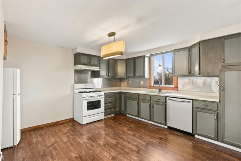 3009 Universal St — photo 8
