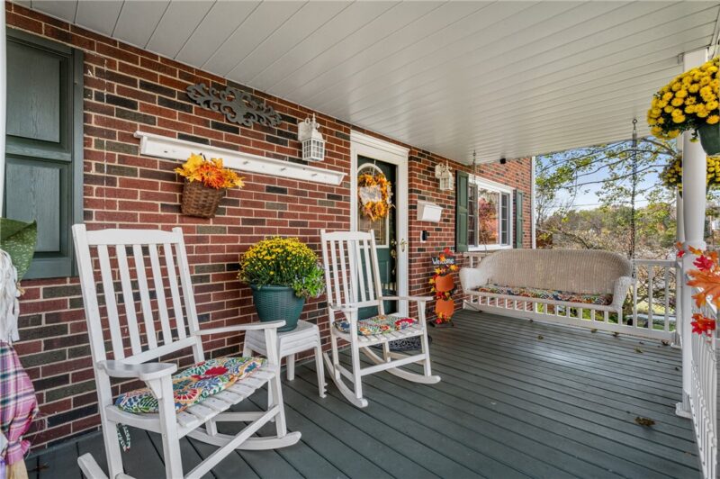 4056 Impala Dr — photo 2