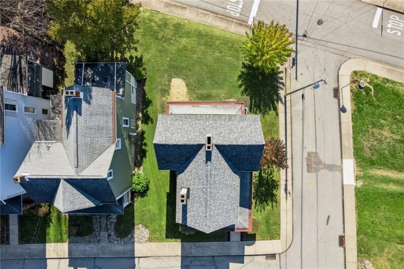 600 9th St — photo 3