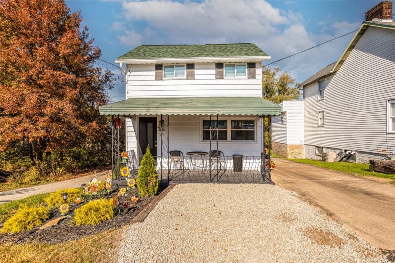 26 Sycamore St — photo 2
