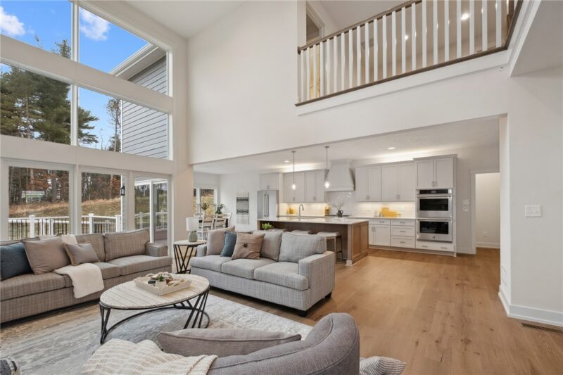 105 Luca Ct — photo 8