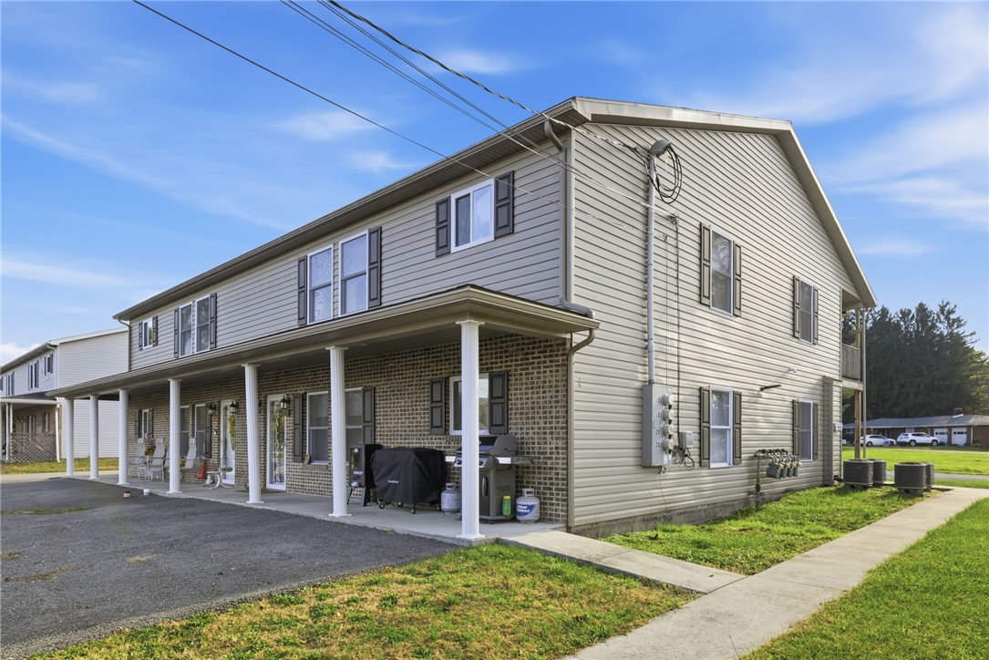 114 Wood St — photo 1