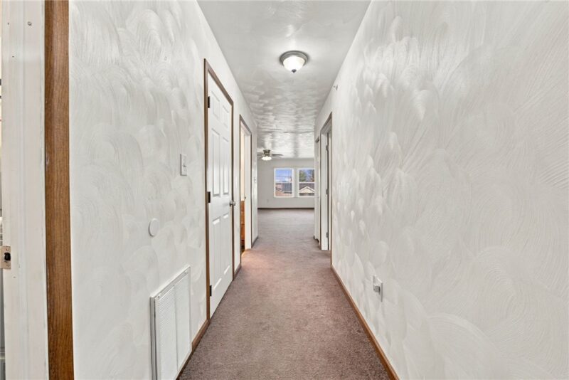 114 Wood St — photo 4