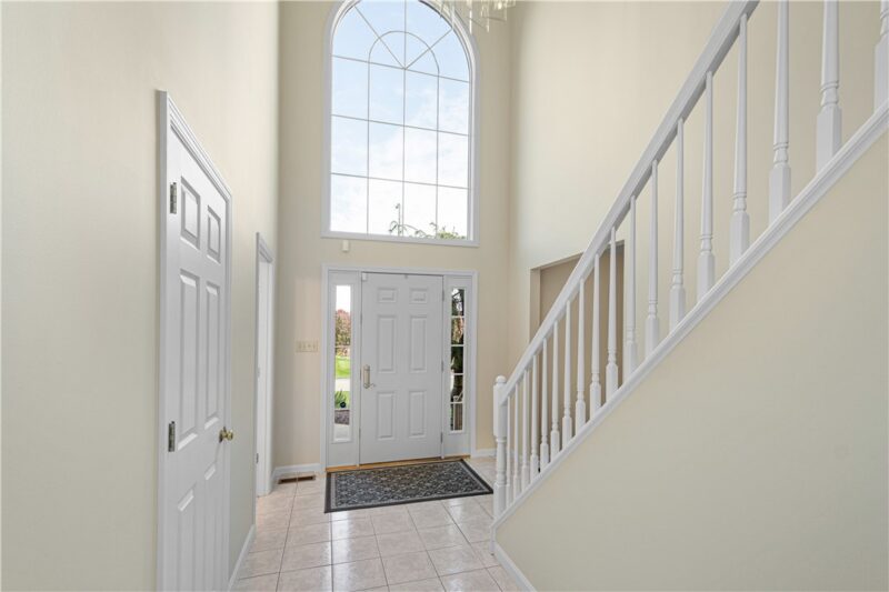 309 Martha Dr — photo 3