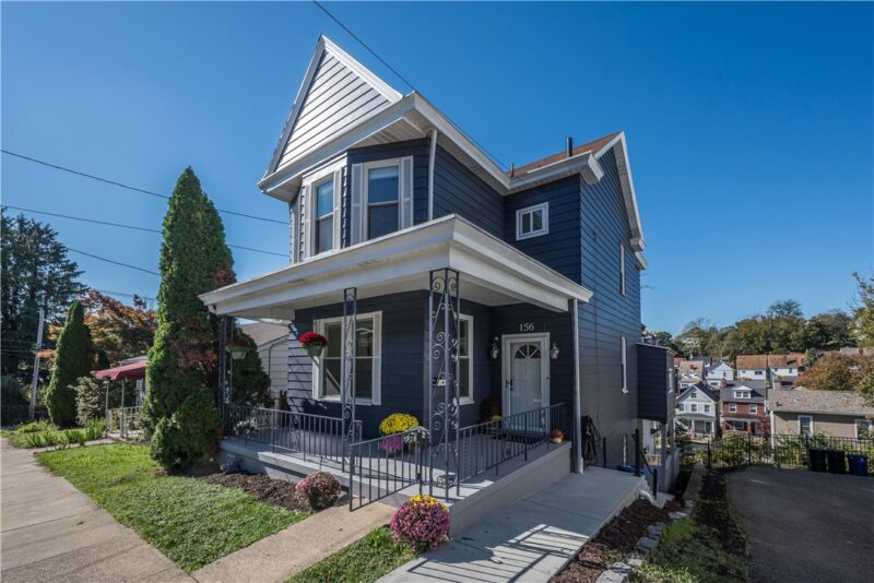 156 Labelle St — photo 2