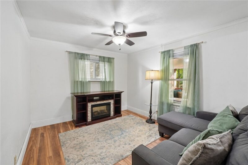 1510 Grant St — photo 4