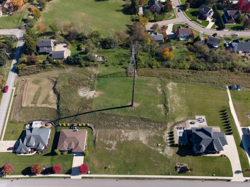 207 Tudor Lane — photo 2