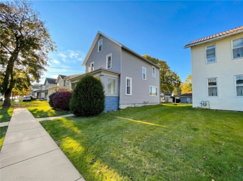 94 Euclid Ave — photo 3