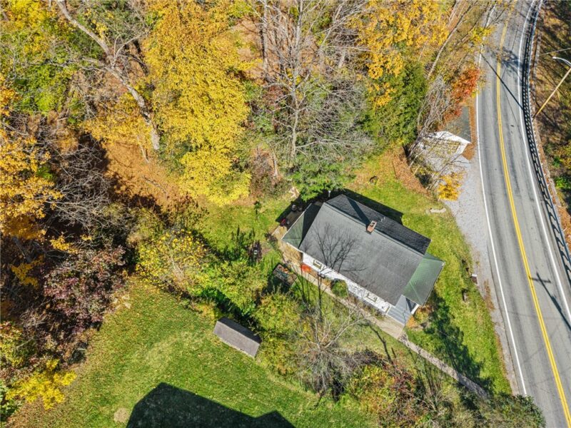 1089 Saxonburg Blvd — photo 3