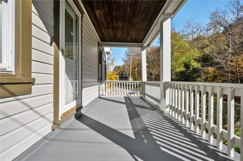 1089 Saxonburg Blvd — photo 5