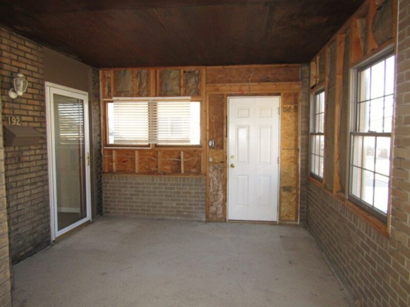 192 Wall Ave — photo 5