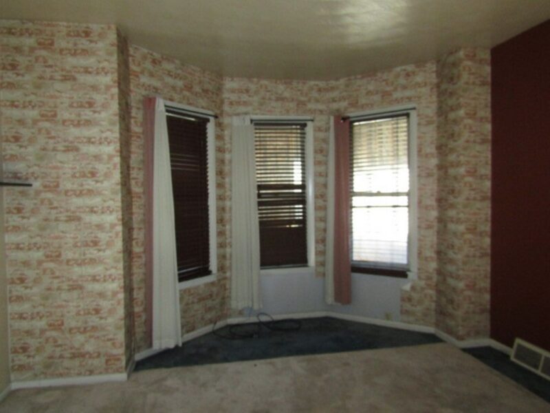 192 Wall Ave — photo 8