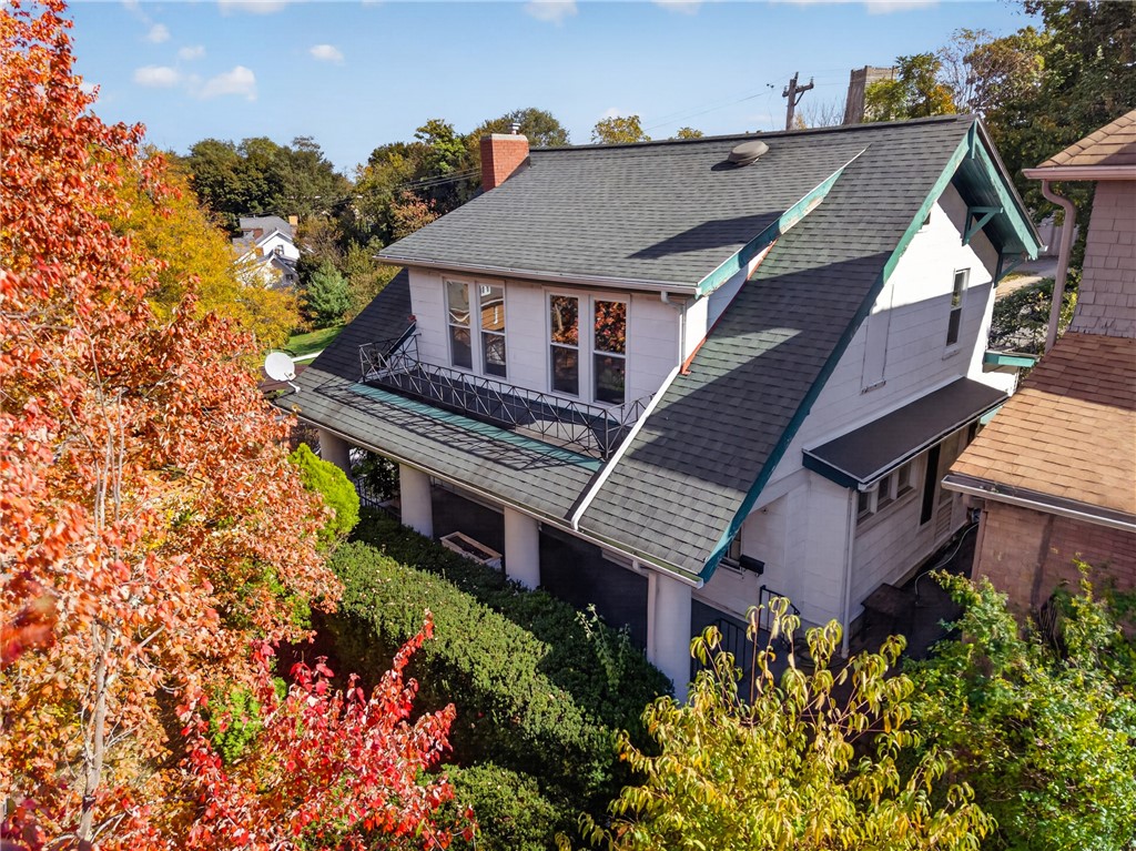 301 Lavina Ave — photo 1