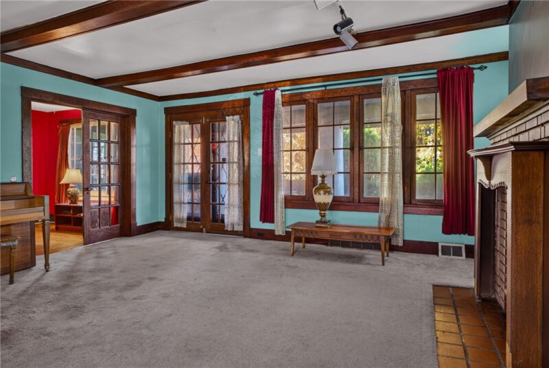 301 Lavina Ave — photo 6