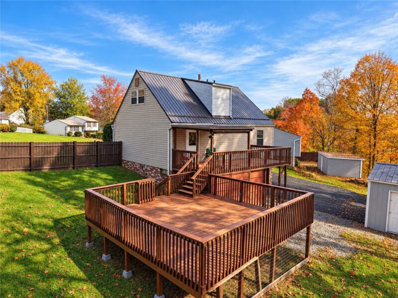 2645 Keats Drive — photo 3