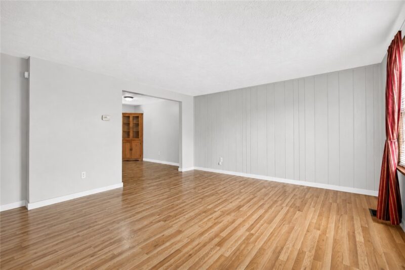 2645 Keats Drive — photo 7