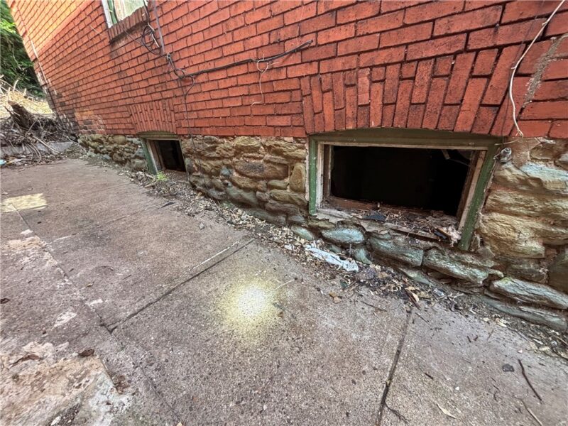 1367 Paulson Ave — photo 4