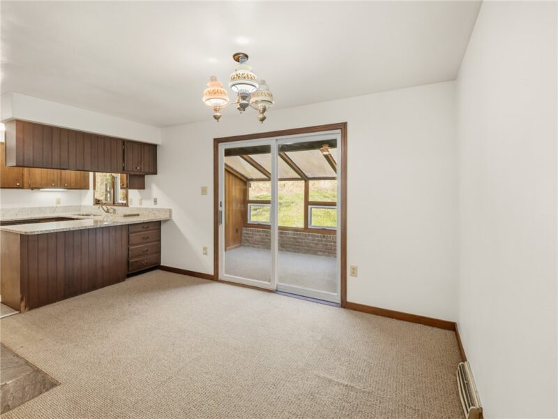 308 Wallace Lane — photo 7