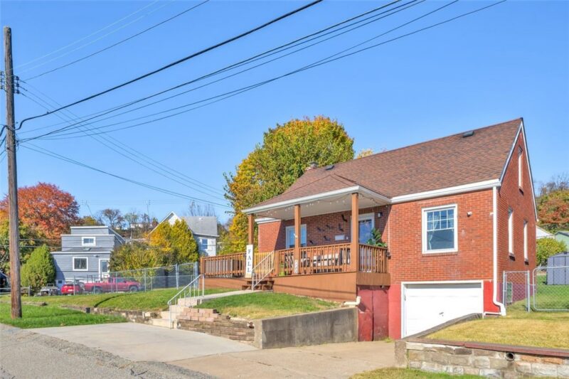 1103 California Ave — photo 2
