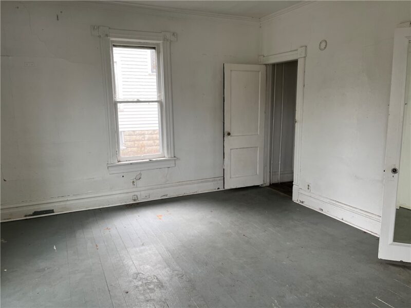 475 S 7th St — photo 3