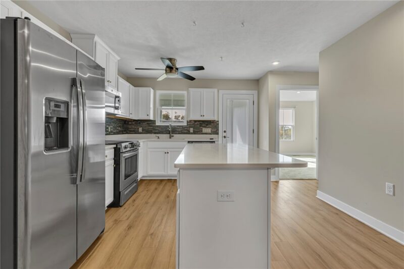 2047 Cade Drive — photo 5