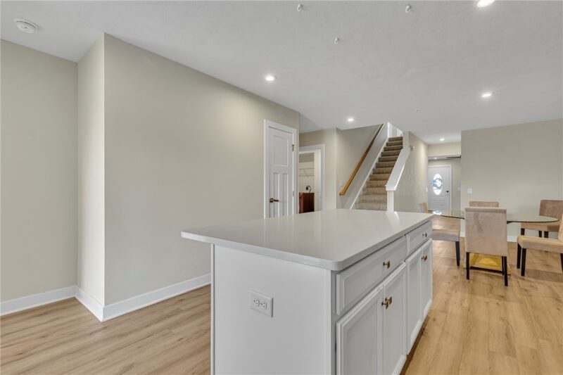 2047 Cade Drive — photo 6
