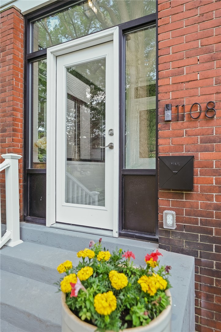 1108 E End Ave — photo 1