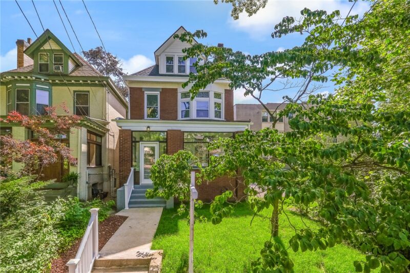1108 E End Ave — photo 2