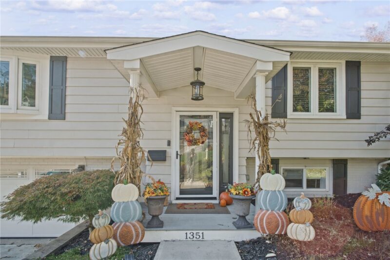1351 Carnahan Road — photo 2