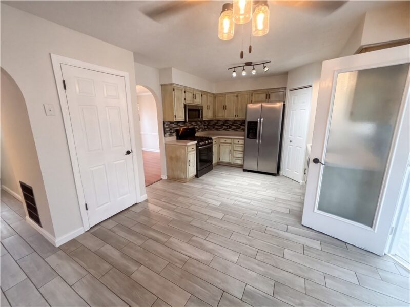3563 Huntertown Rd — photo 2