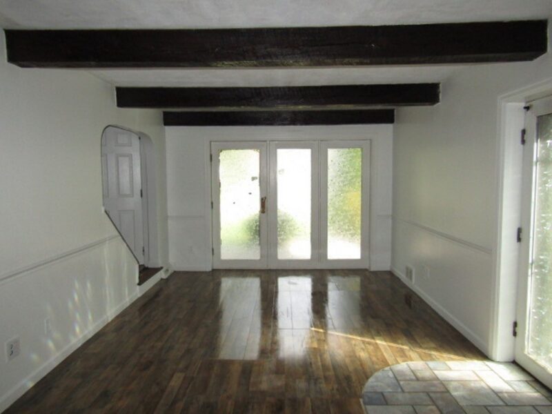 193 Glenview Dr — photo 8