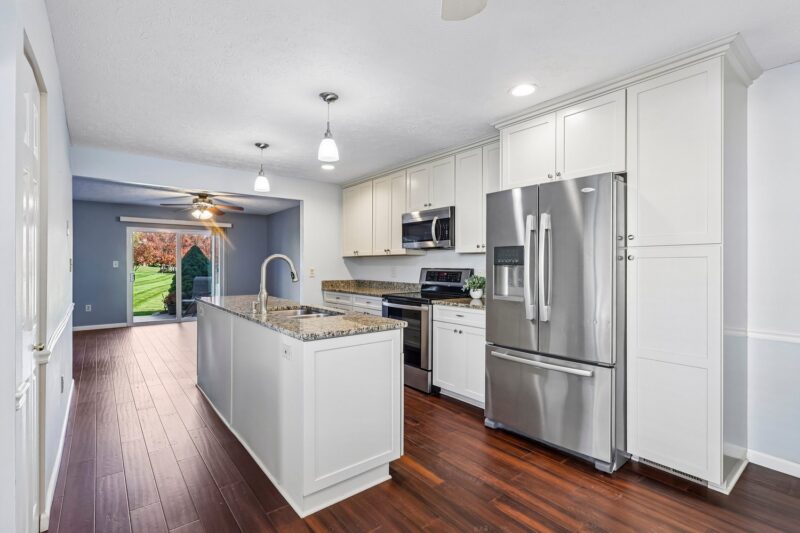 504 Sunrise Drive — photo 2