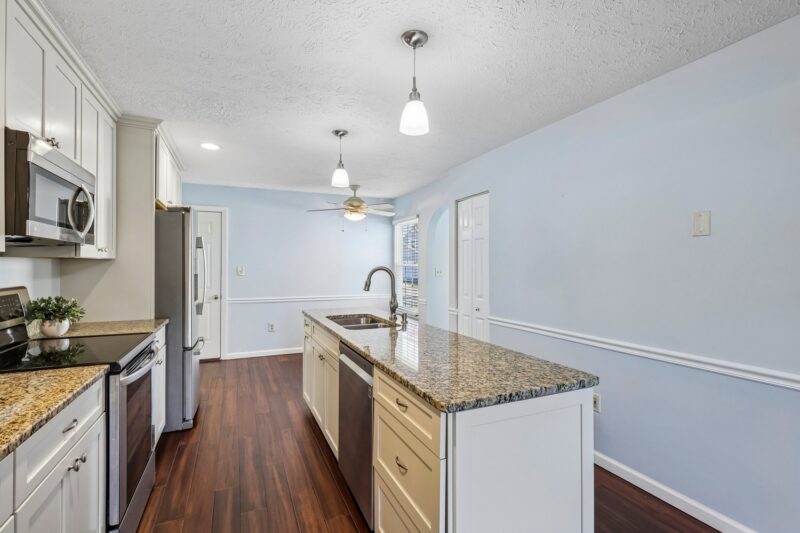 504 Sunrise Drive — photo 7
