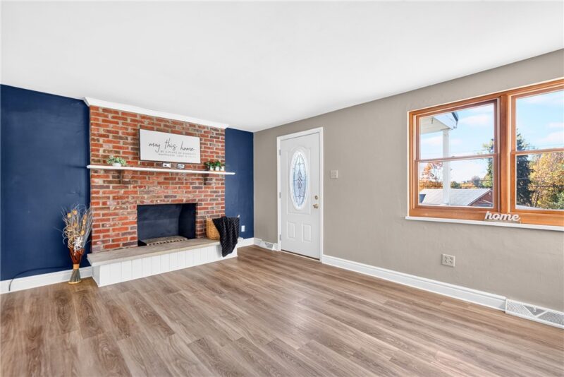 44 Meadowbrook Ave — photo 5