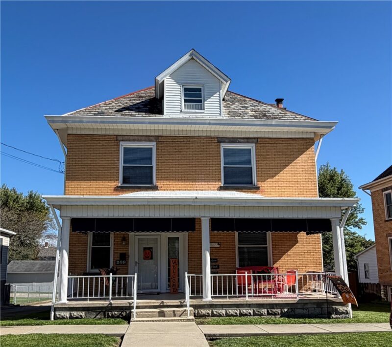 209 S Church Street — photo 2