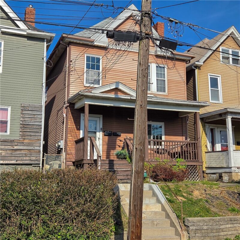 124 W Eugene St — photo 2