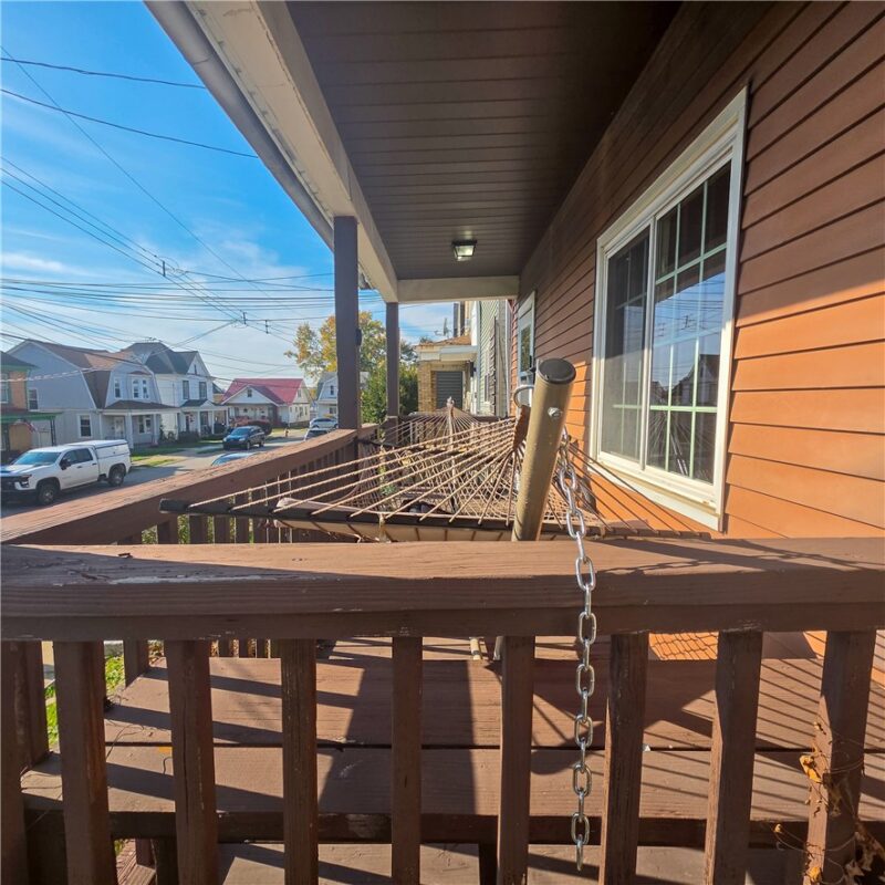 124 W Eugene St — photo 4