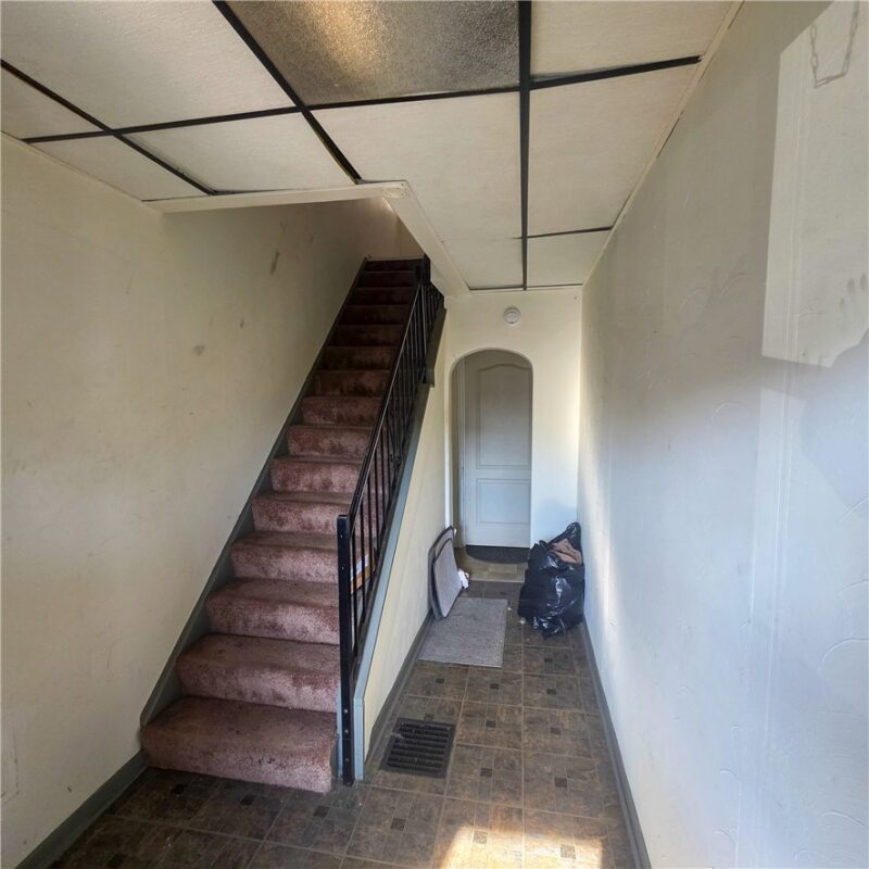 124 W Eugene St — photo 5