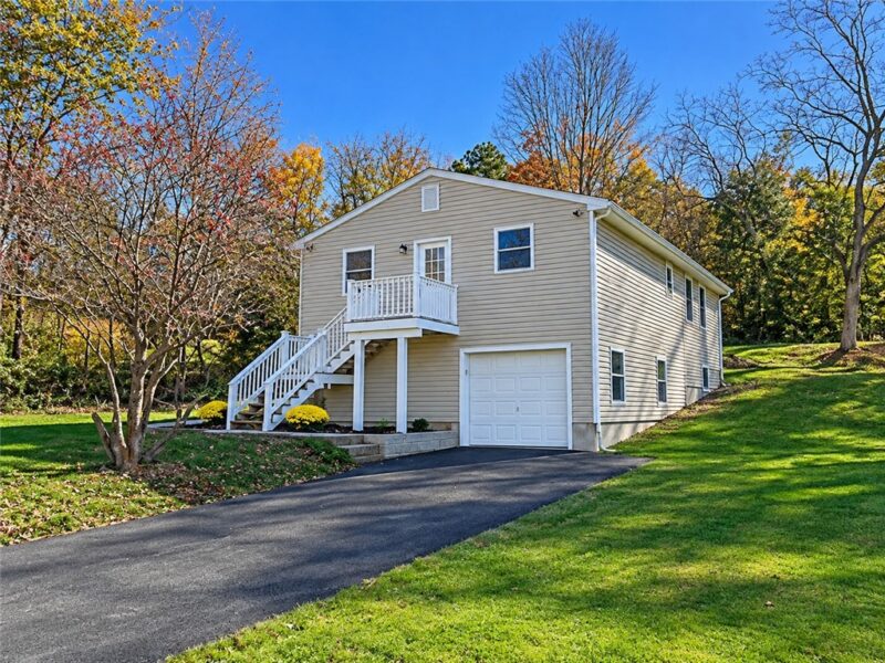 7322 Hutchinson Rd — photo 2