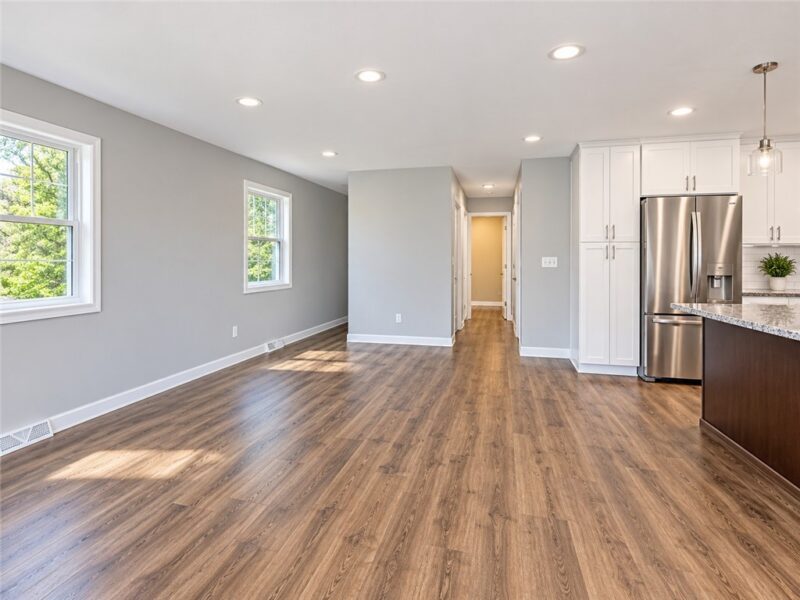 7322 Hutchinson Rd — photo 4