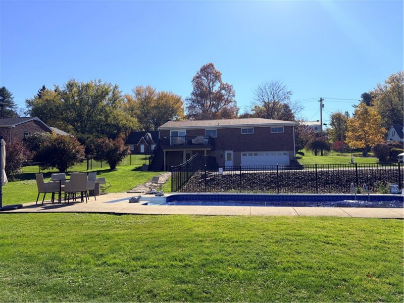 103 LAUREL LN — photo 2