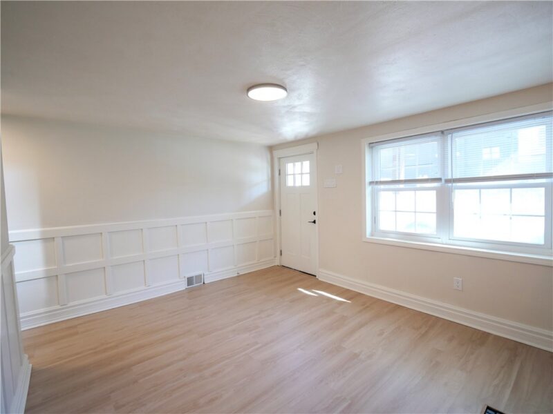 320 Edith Street — photo 5